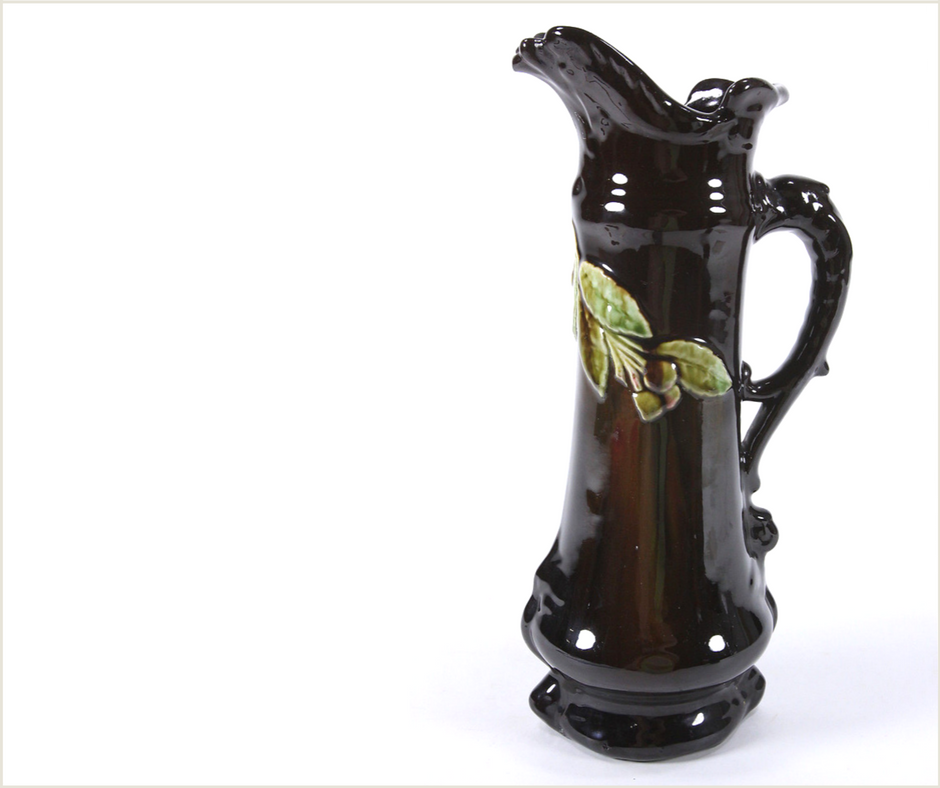 Pitchers & Tea Pots